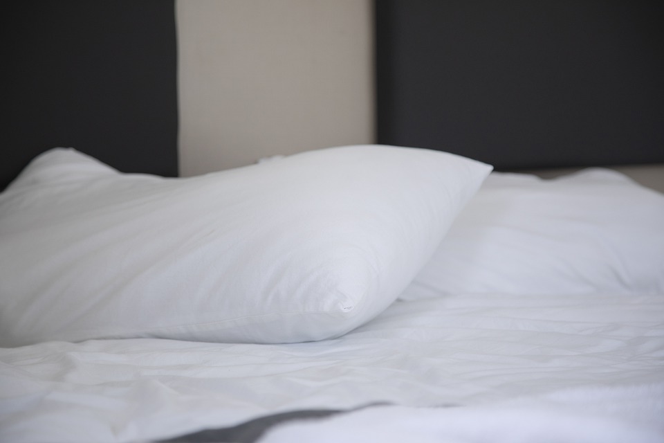 How To Stop Bed Sheets from Creasing Sleepy Guru