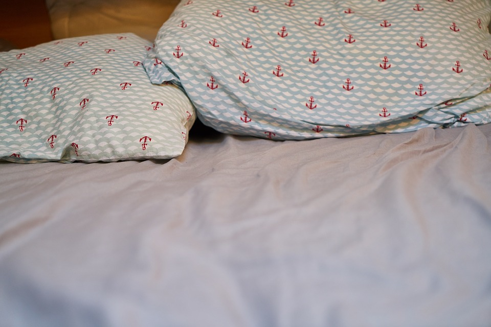 How To Stop Bed Sheets from Creasing Sleepy Guru